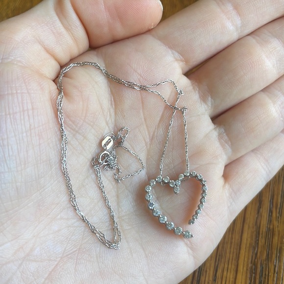 14k Diamond Heat Necklace - Picture 3 of 11